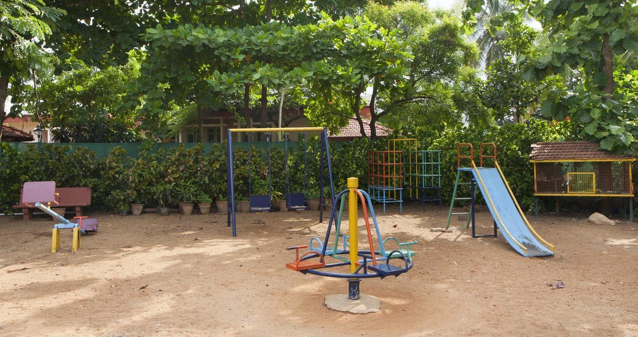Mayur Aaditya Resort Дарвад Екстериор снимка